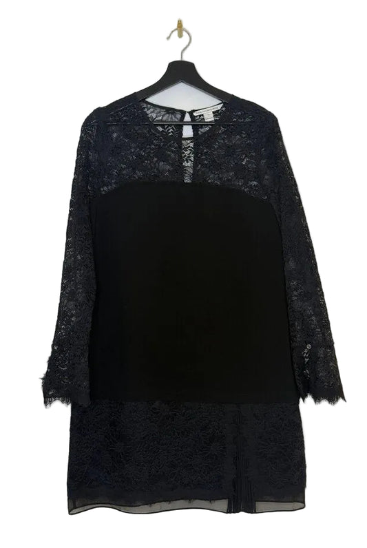 Elegant Black Lace Sleeve Dress
