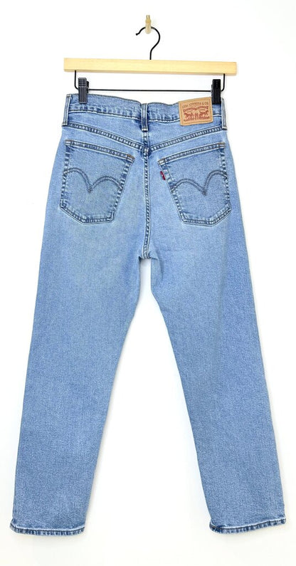 Levi's Wedgie Straight Jeans