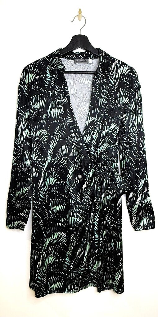 Mint Velvet Black and Mint Green Patterned Dress