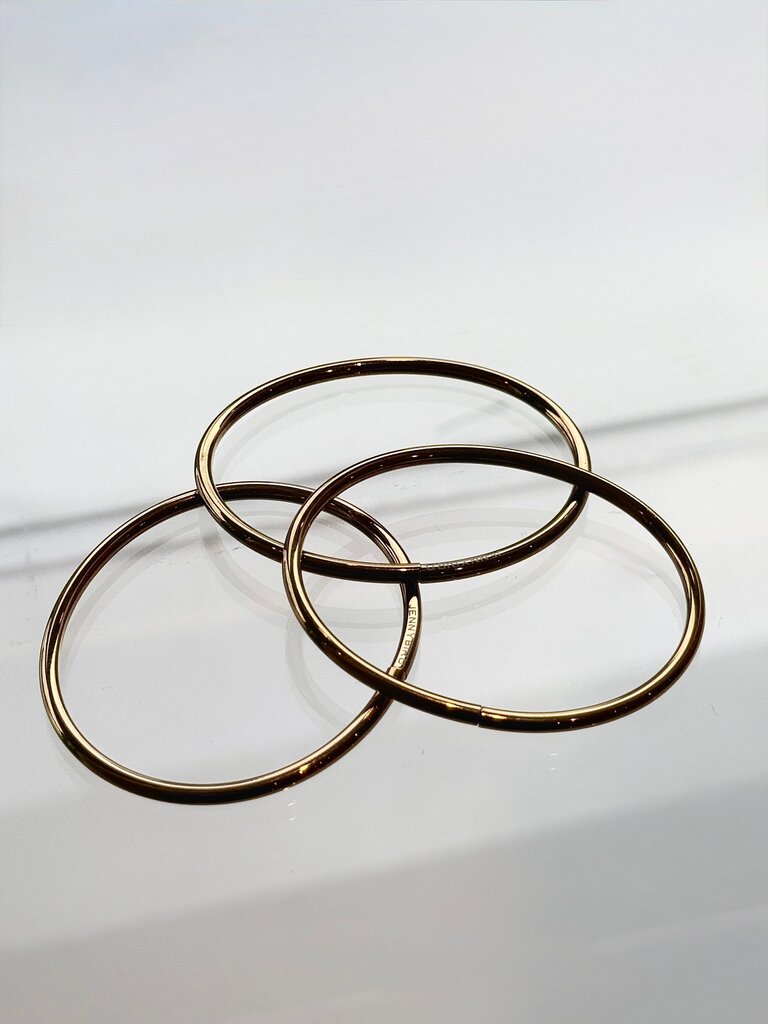 Jenny Bird Gold Hoop Bracelets Set