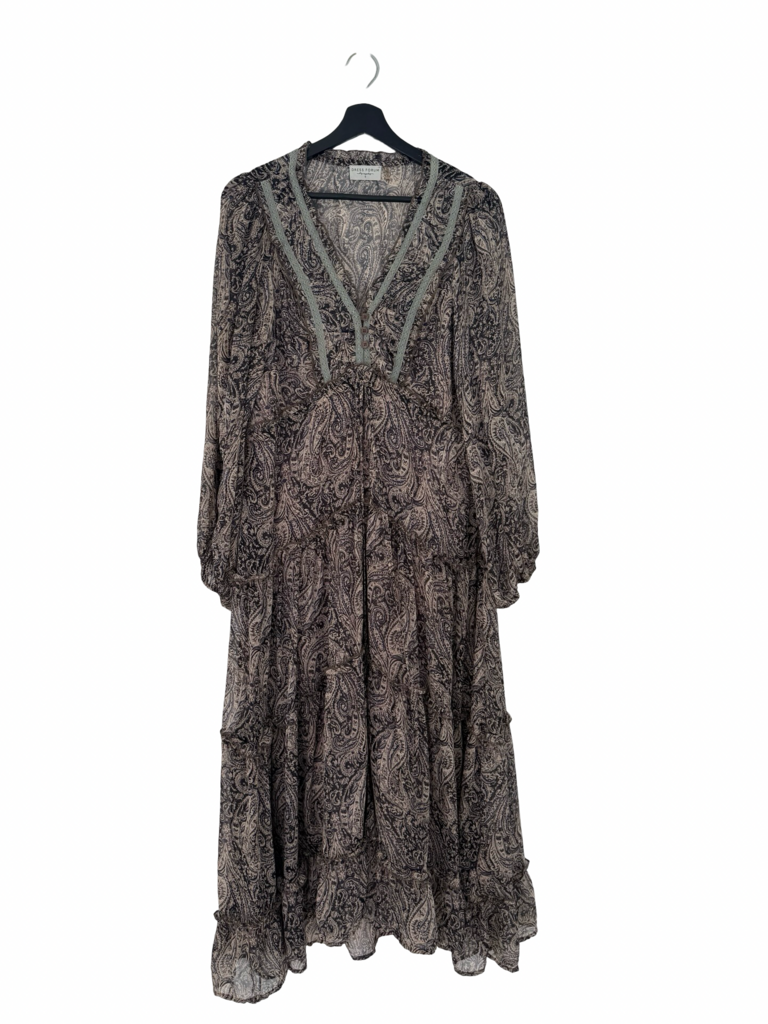 Dress Forum Paisley Pattern Maxi Dress